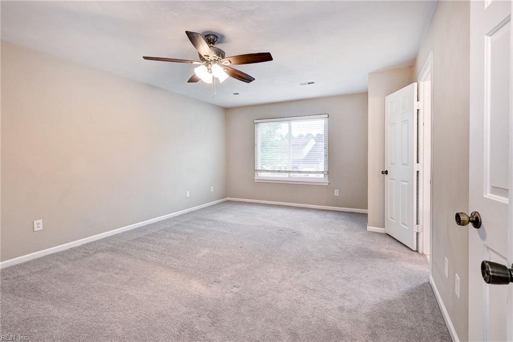 114 Sheffield Way Property Photo 22