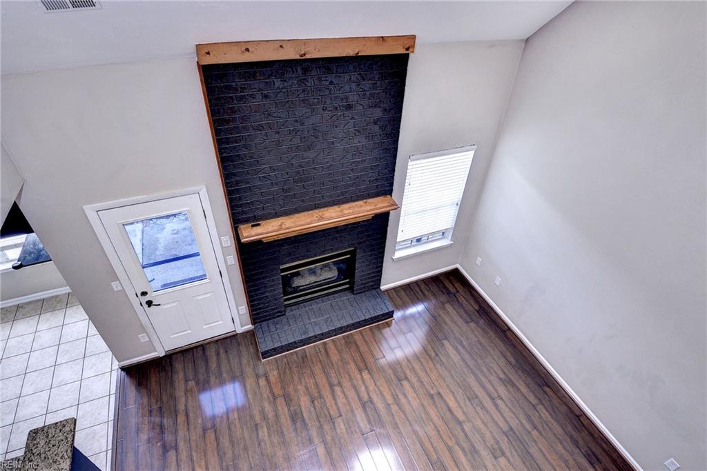 114 Sheffield Way Property Photo 25