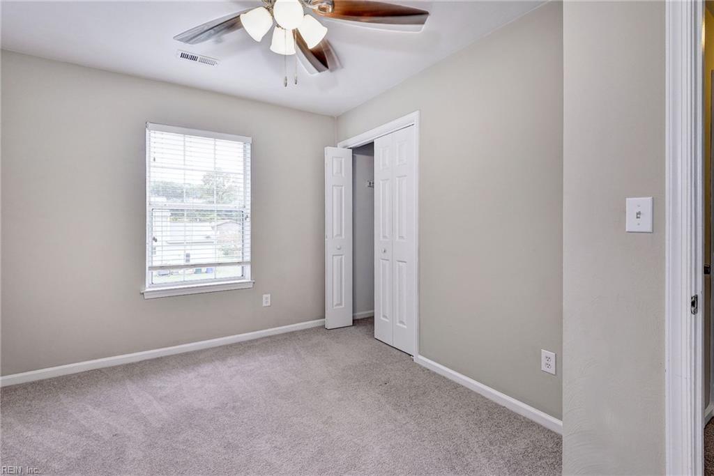 114 Sheffield Way Property Photo 26