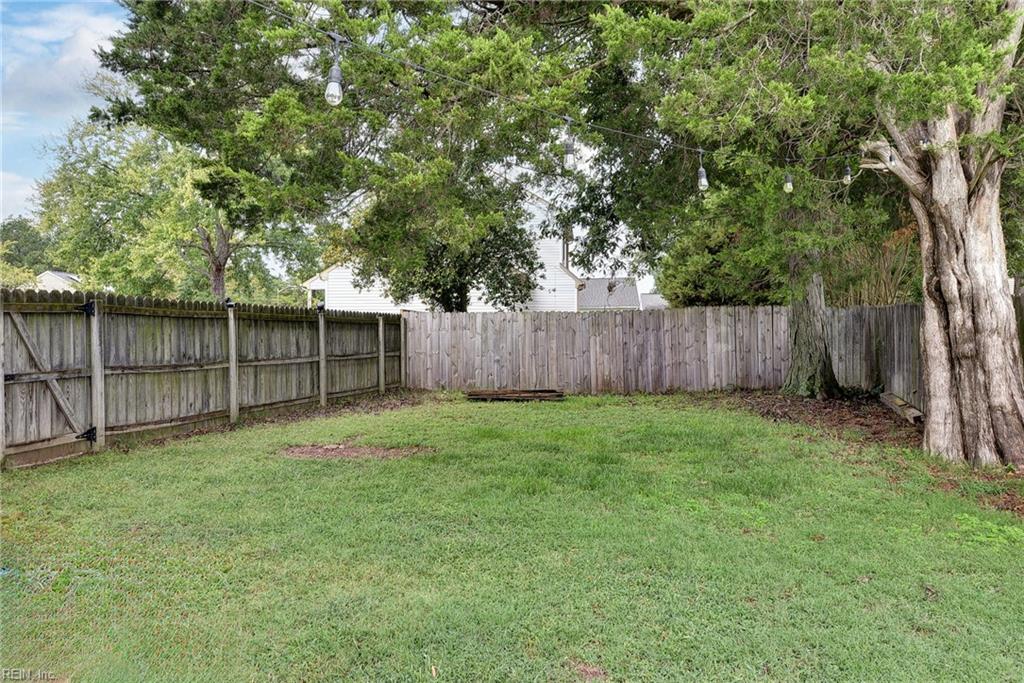 114 Sheffield Way Property Photo 31
