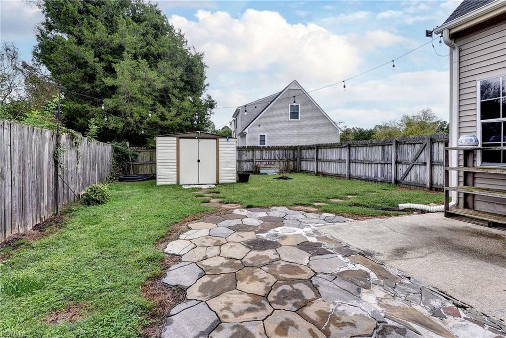 114 Sheffield Way Property Photo 33