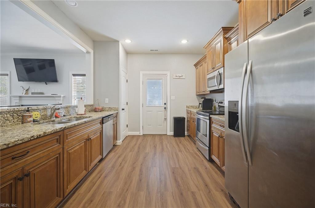 4417 King St Property Photo 13