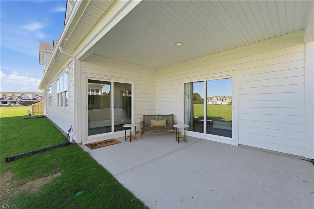 545 Watercrest Cir Property Photo 33