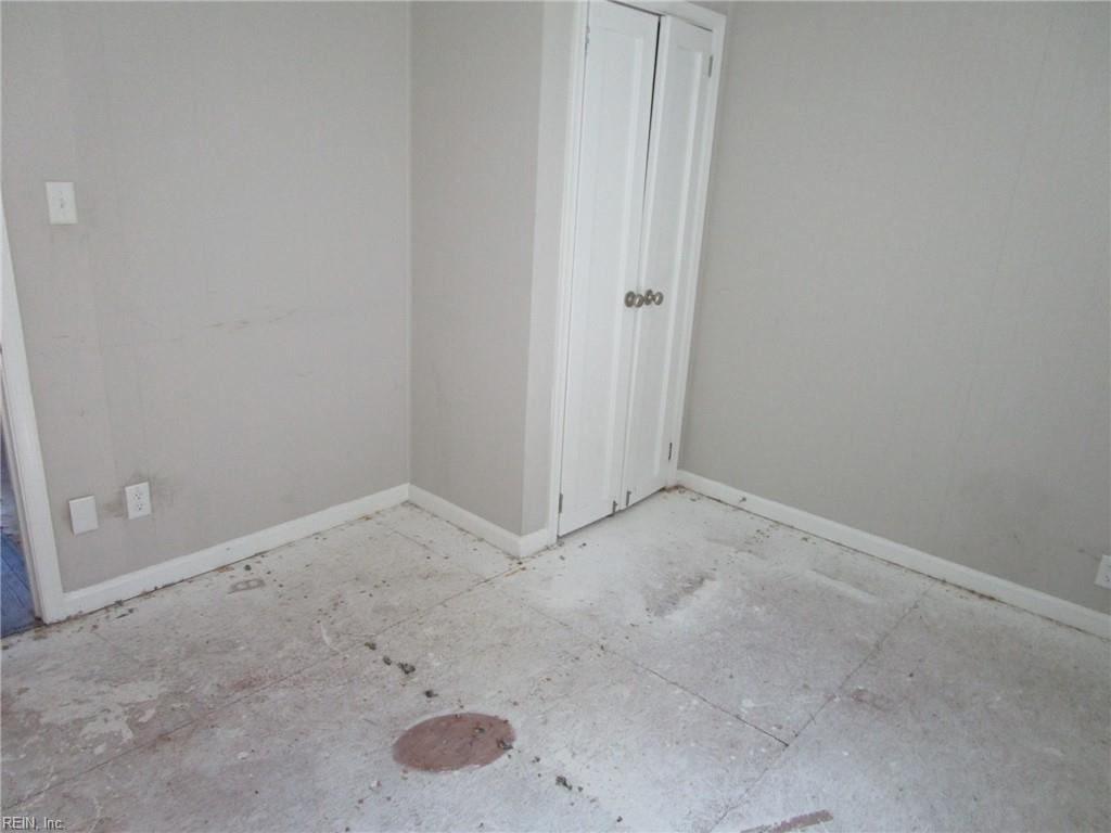 3323 Montana Ave Property Photo 8