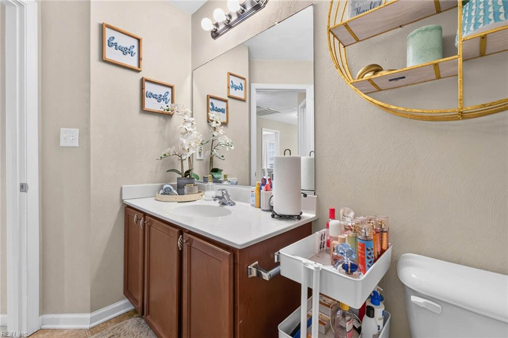 5108 Queen St Property Photo 37