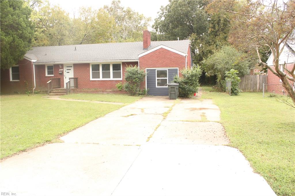 1805 Broadstreet Rd Property Photo 2