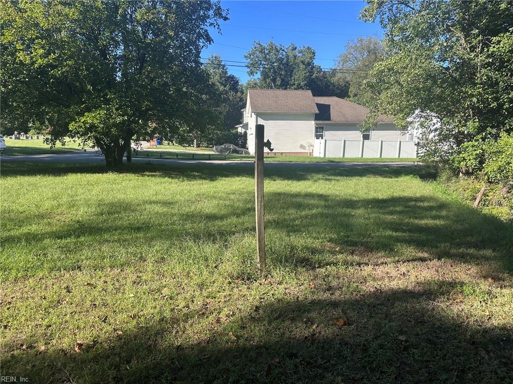 3601 Polk St Property Photo 2