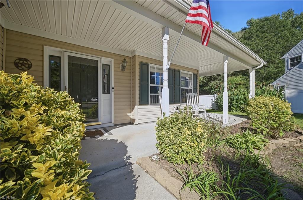 2045 Gravenhurst Dr Property Photo 4