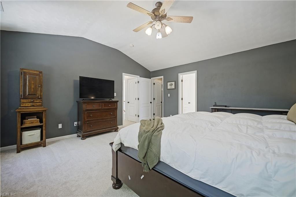 2045 Gravenhurst Dr Property Photo 27