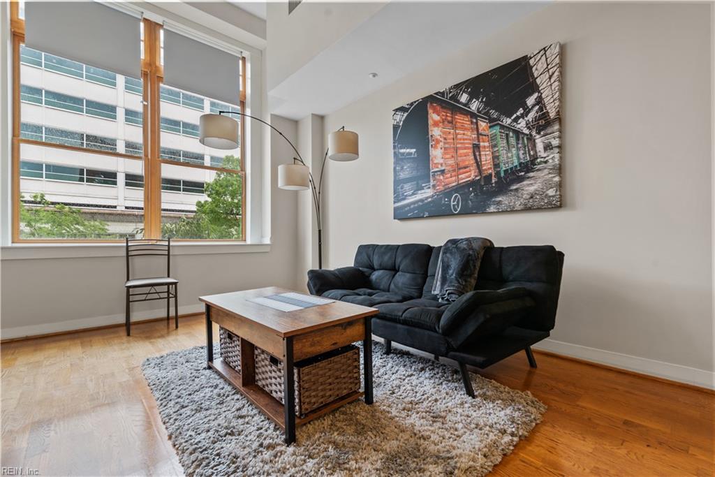 237 Granby St Property Photo 11