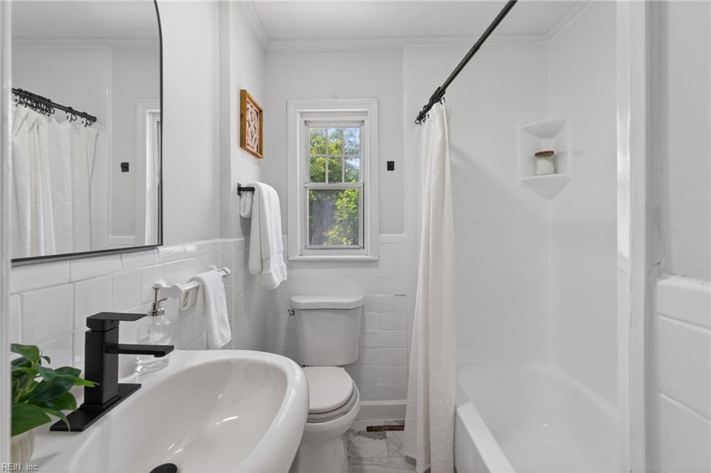 404 Eisenhower Cir Property Photo 15