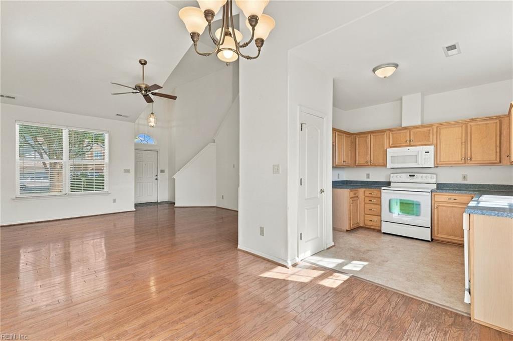 104 Bishops Rch Property Photo 8