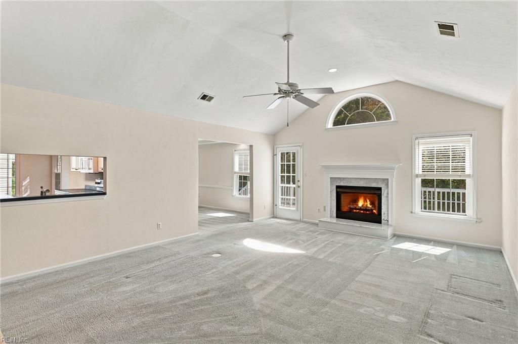 2728 Springhaven Dr Property Photo 8