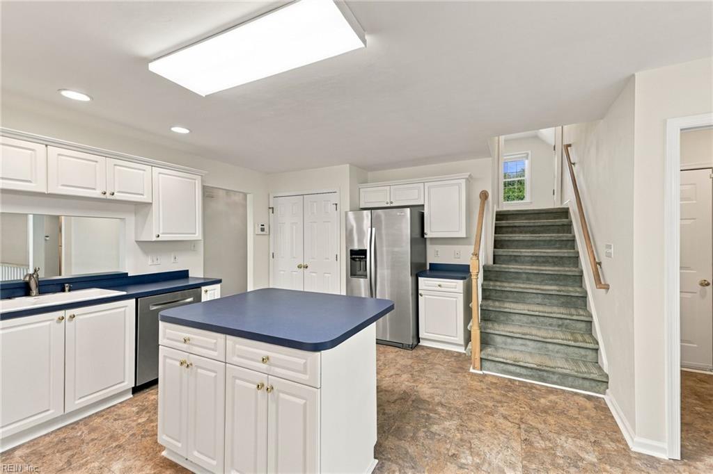 2728 Springhaven Dr Property Photo 13