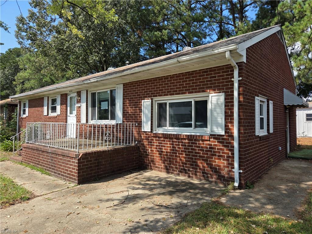 4114 Candlewood Dr Property Photo 2