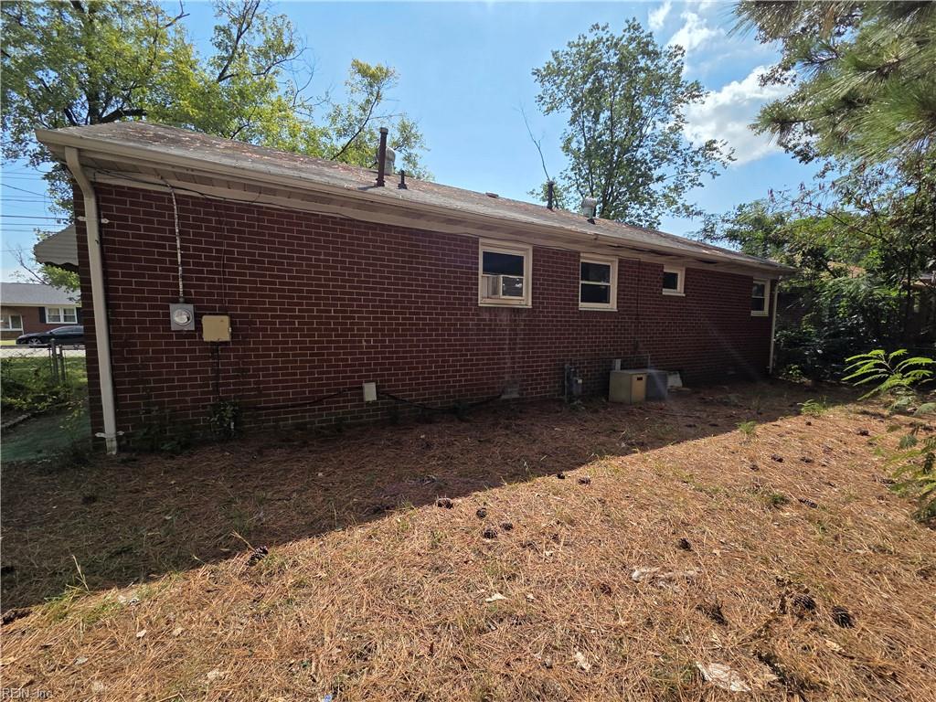 4114 Candlewood Dr Property Photo 3