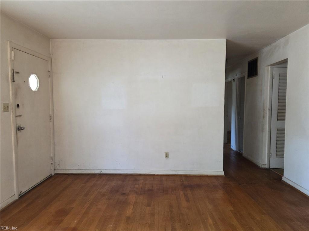 4114 Candlewood Dr Property Photo 6