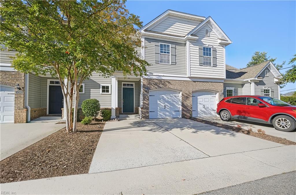 4304 Cattail Ln Property Photo 2