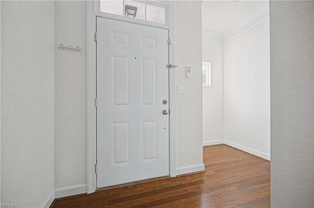 4304 Cattail Ln Property Photo 5