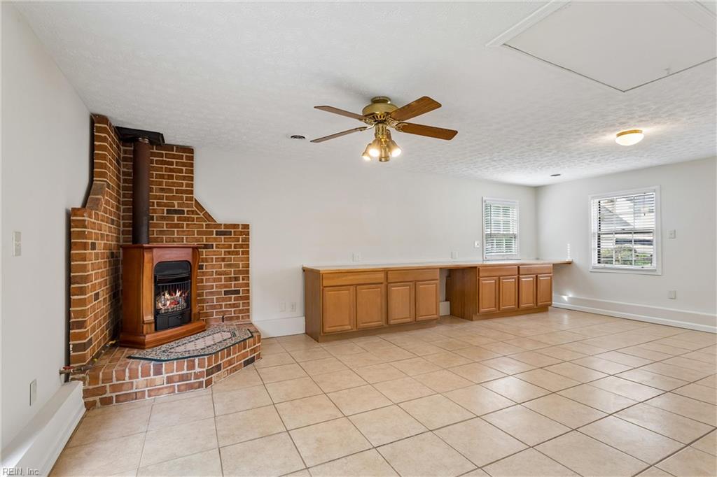 615 Valley Forge Dr Property Photo 10