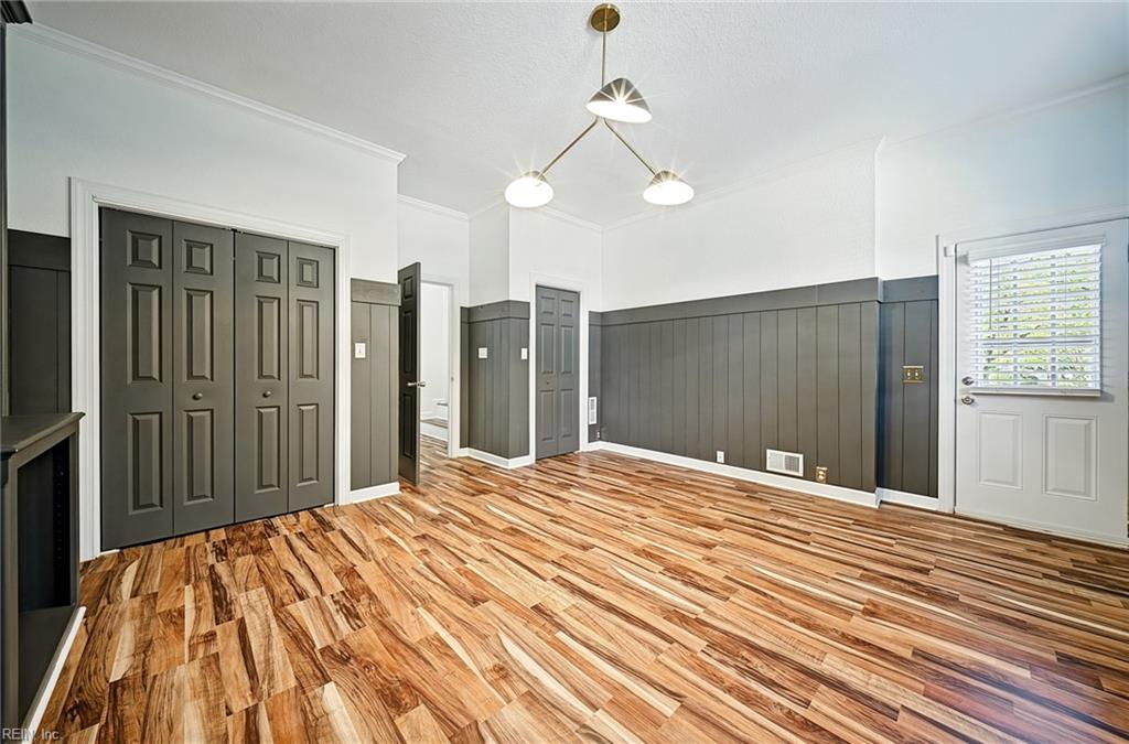4914 Newport Ave Property Photo 22