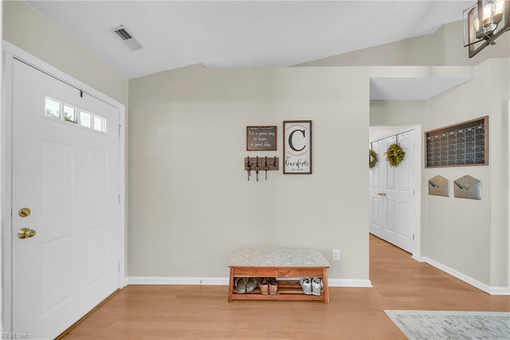 807 Brandsby Ct Property Photo 25