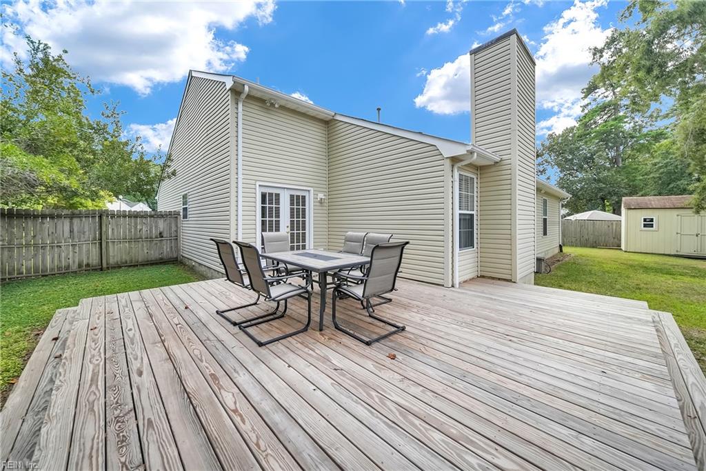 807 Brandsby Ct Property Photo 45
