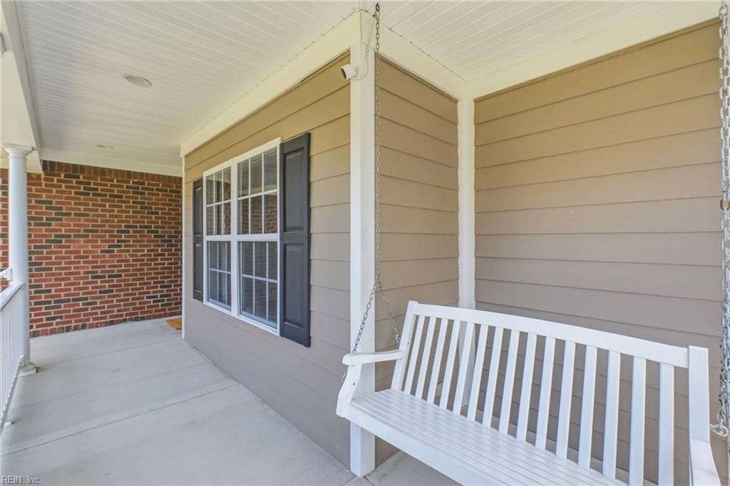 522 Bells Hollow Ct Property Photo 6