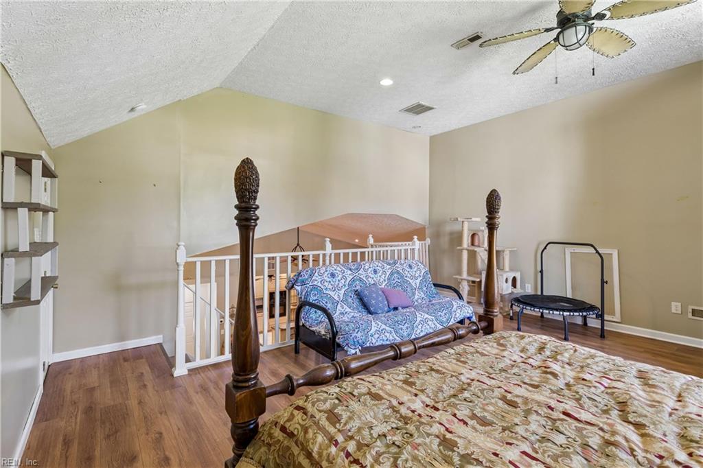 10142 Bolling Blvd Property Photo 27