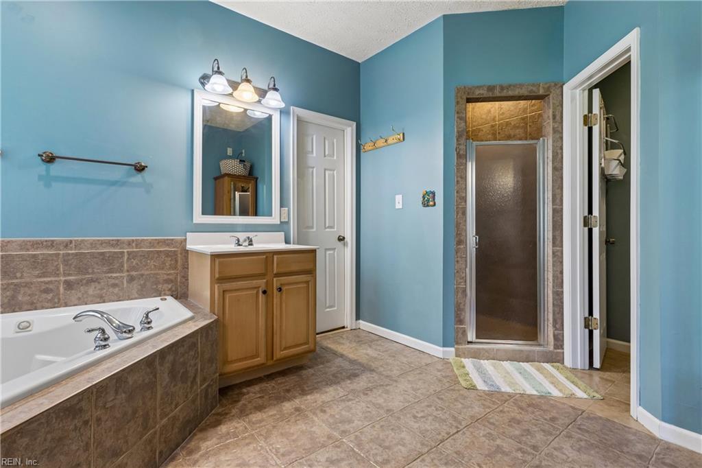 10142 Bolling Blvd Property Photo 33