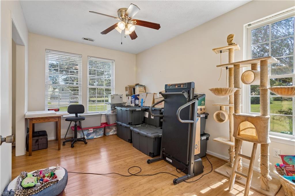 10142 Bolling Blvd Property Photo 40