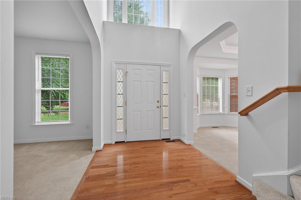 115 Yacht Ct Property Photo 4