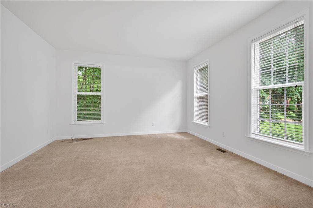 115 Yacht Ct Property Photo 6