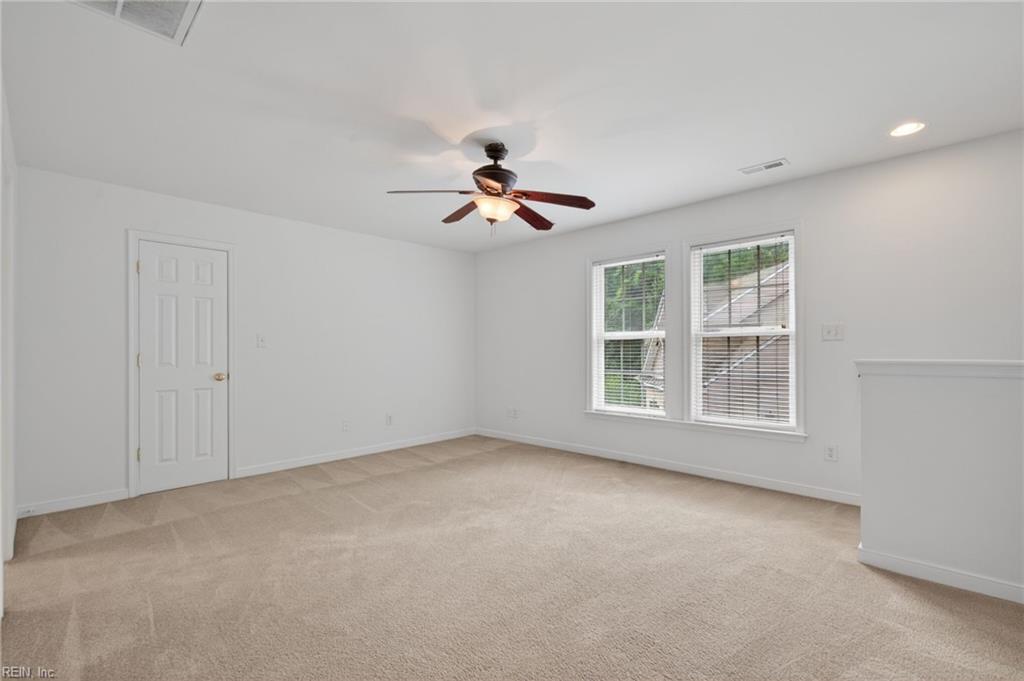 115 Yacht Ct Property Photo 42