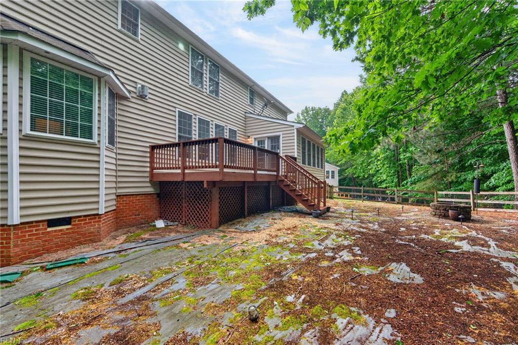 115 Yacht Ct Property Photo 47