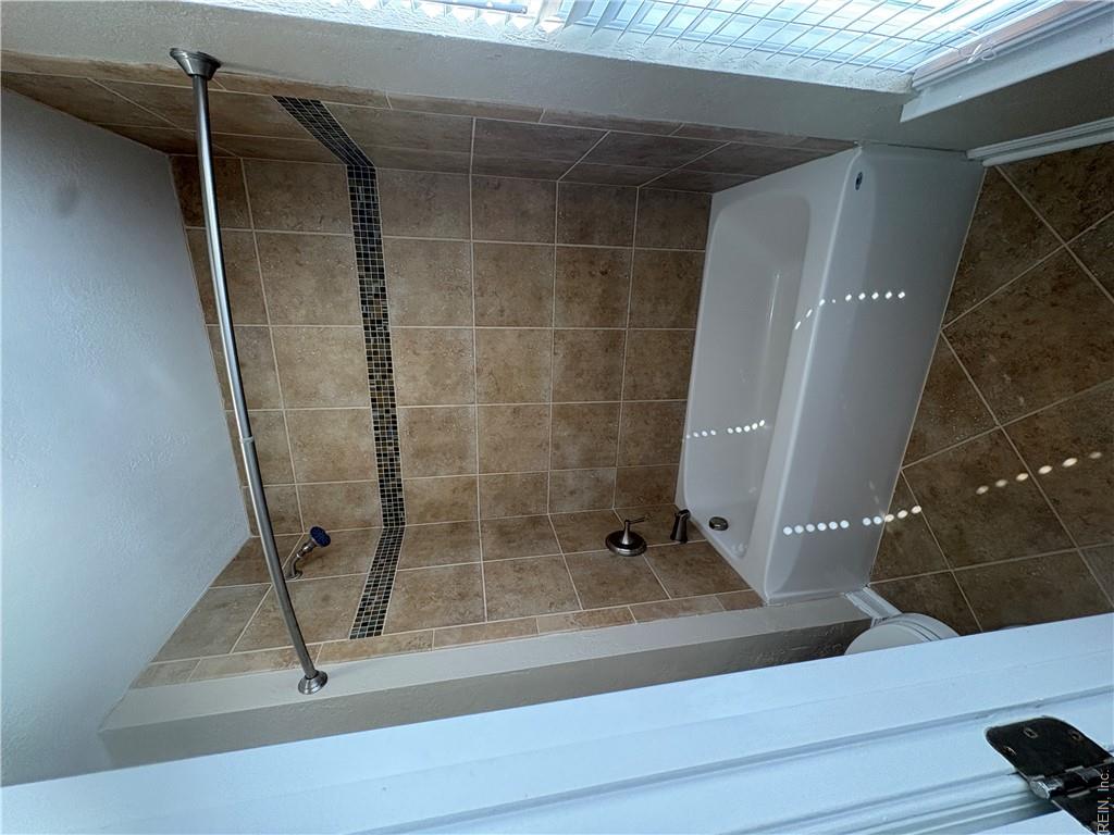 4422 Segovia Ct Property Photo 12