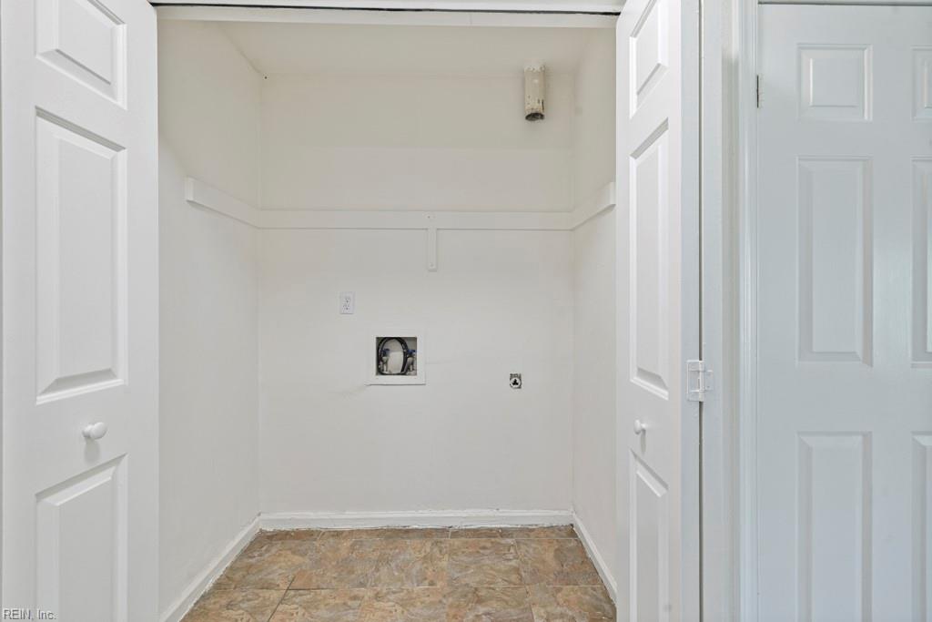 925 Sedley Rd Property Photo 24