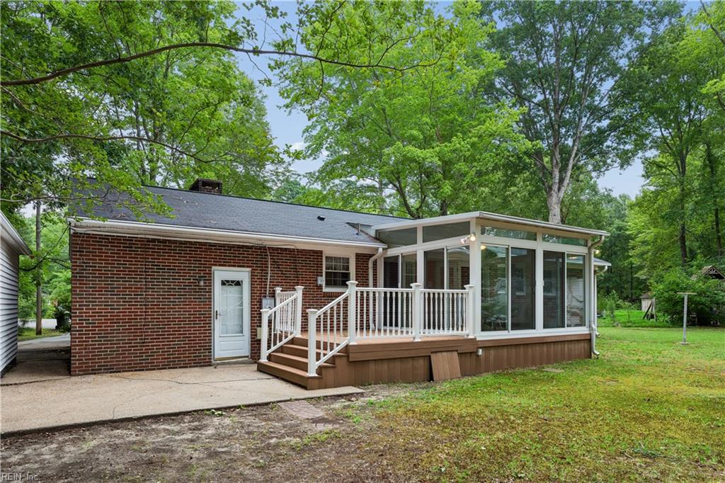 214 Greenland Dr Property Photo 28