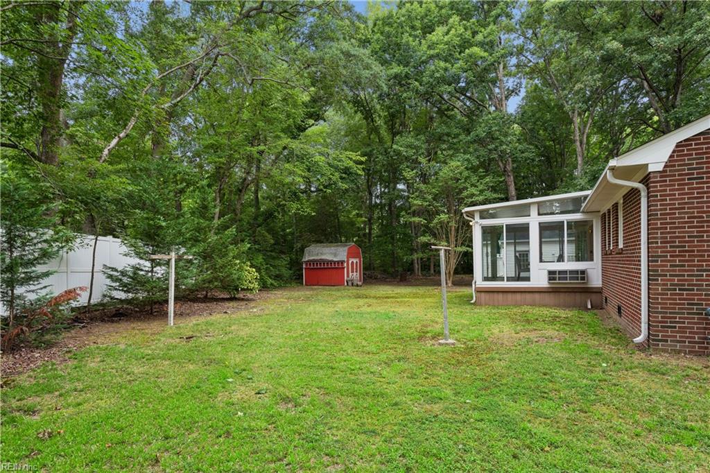 214 Greenland Dr Property Photo 30