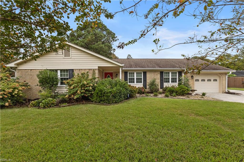 208 Tice Ct Property Photo 1
