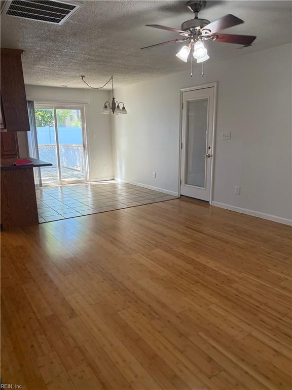 159 N Hall Way Property Photo 2