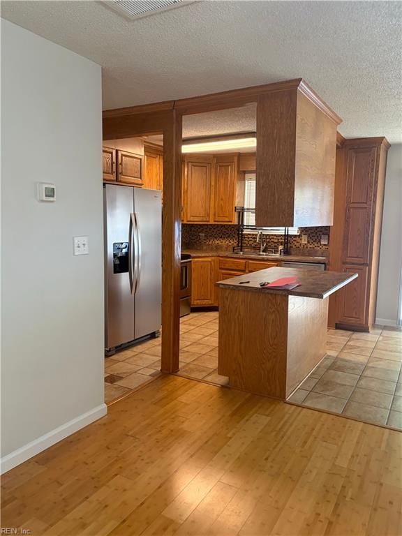 159 N Hall Way Property Photo 3