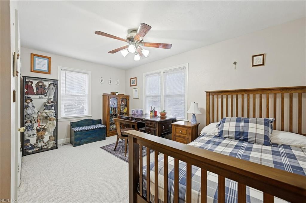 214 Sir Oliver Rd Property Photo 29
