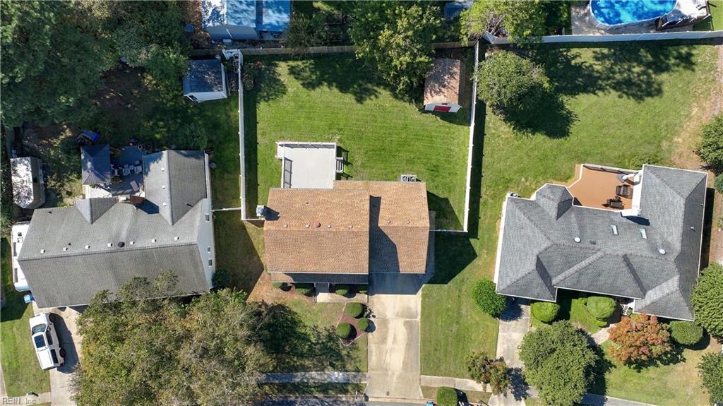 408 Currituck Dr Property Photo 3