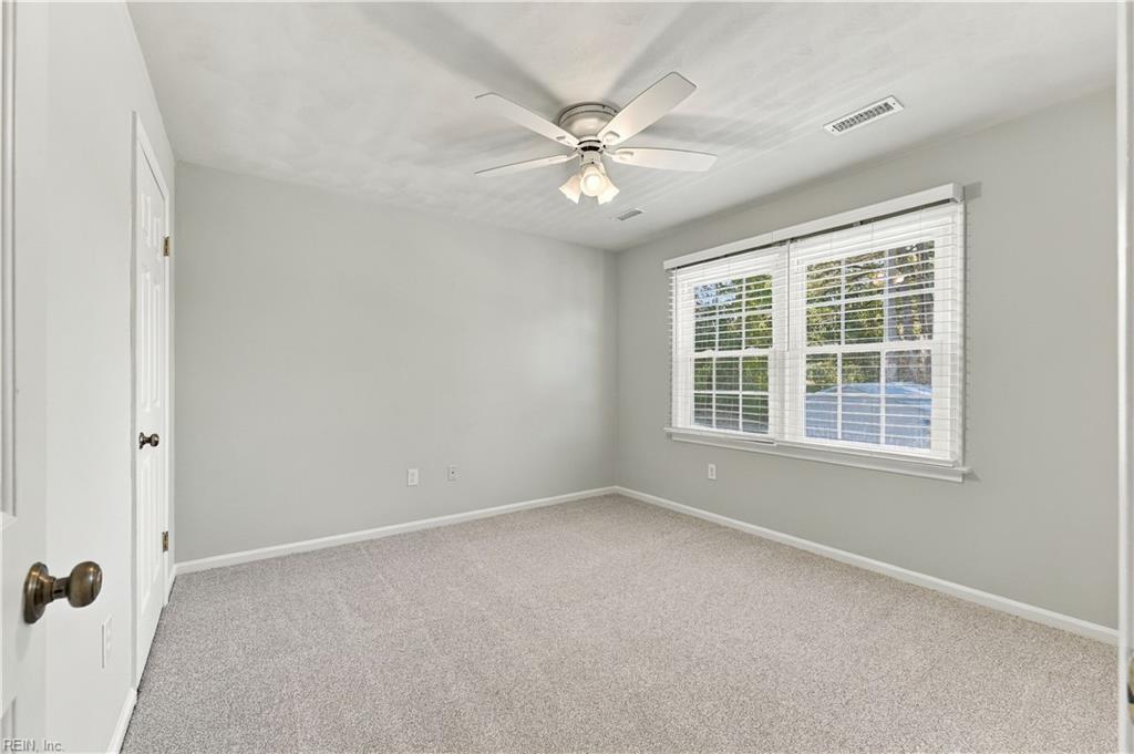 408 Currituck Dr Property Photo 36