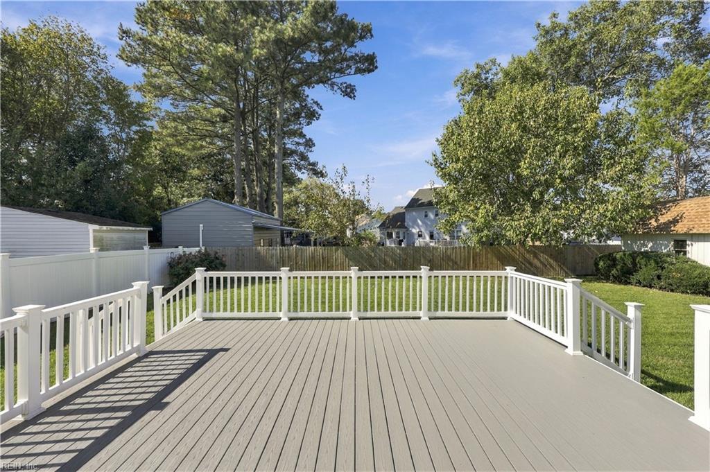 408 Currituck Dr Property Photo 45