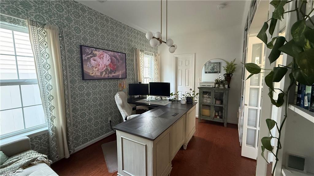 136 Filbert St Property Photo 12