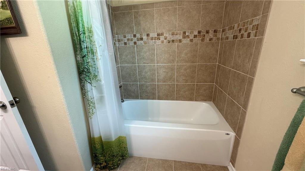 136 Filbert St Property Photo 32