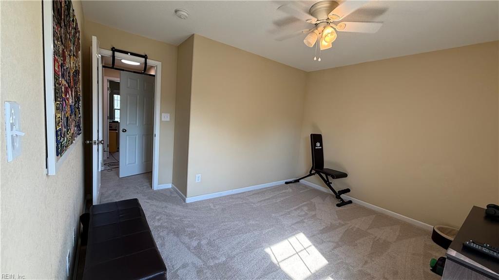 136 Filbert St Property Photo 36