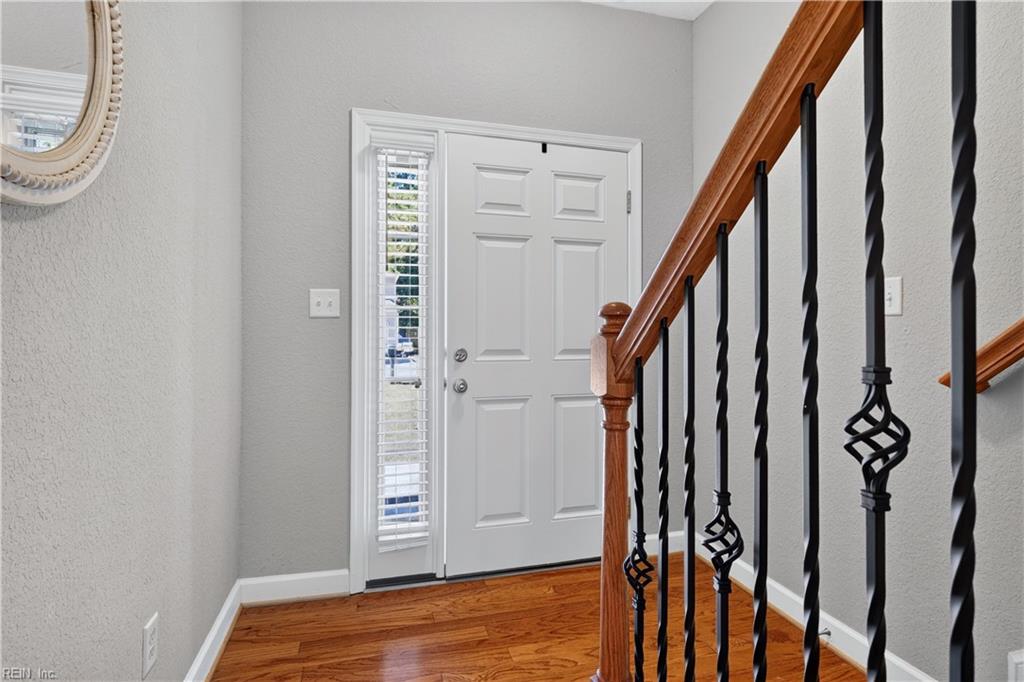 116 N Budding Ave Property Photo 3